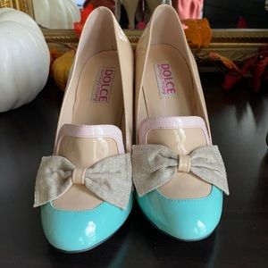 Nude with Teal and Pink heals by Mojo Moxy.